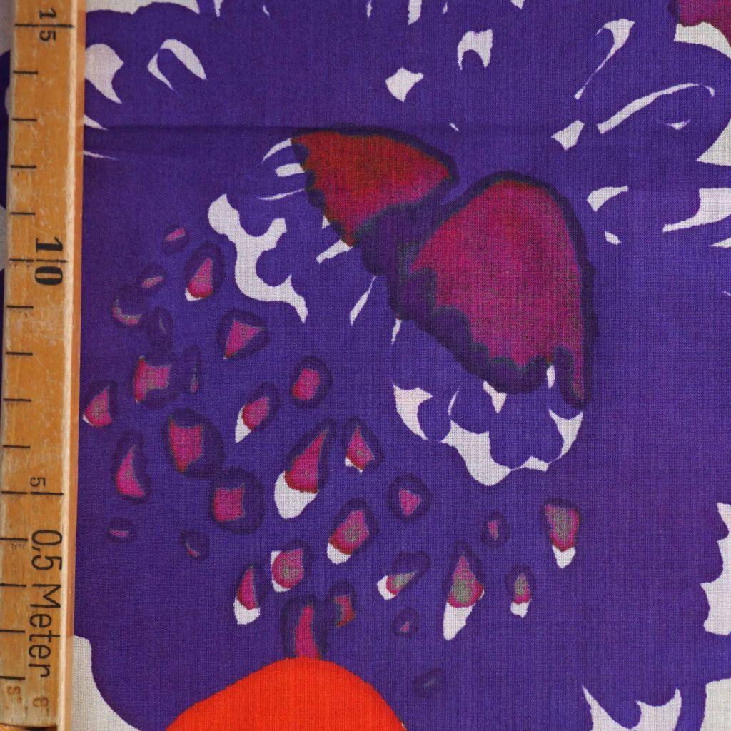 Leichte Baumwolle große Blüten rot violett